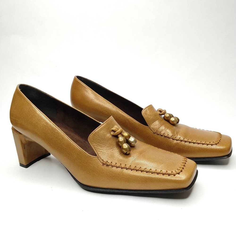 Stuart Weitzman 5.5 B Brown Tassel Block Heel Shoe